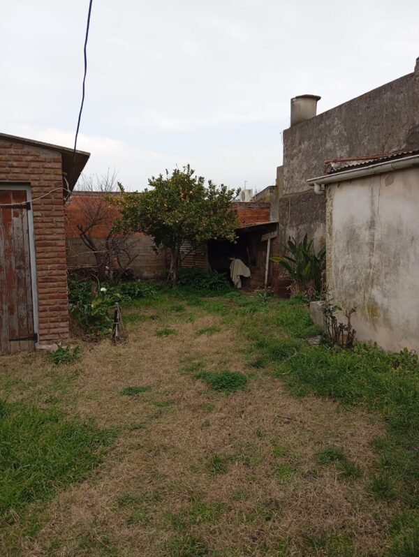 Casa calle 15 e/26 y 28