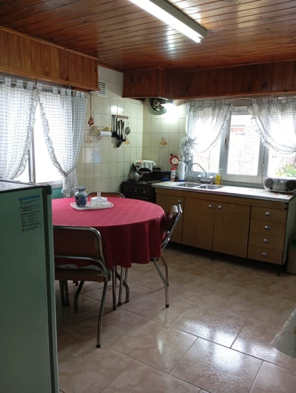 Casa calle 15 e/26 y 28