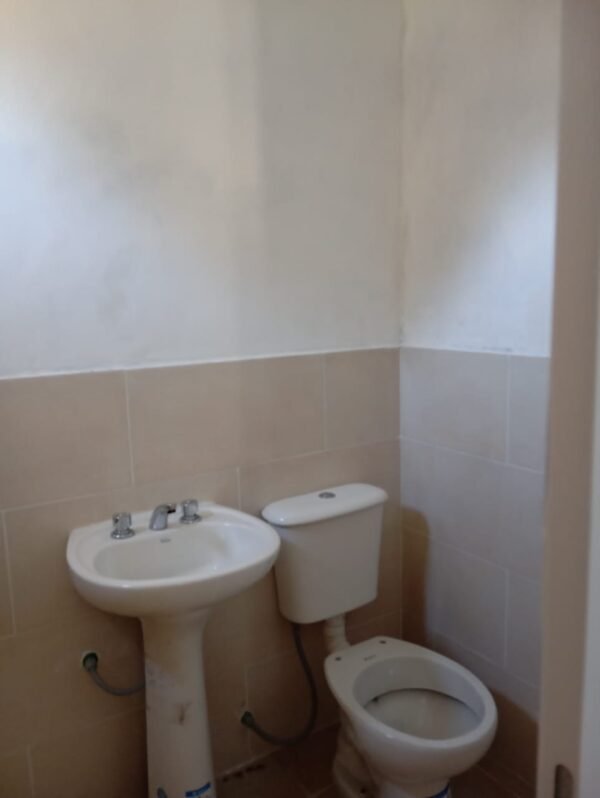 Local en alquiler , ubicado en Av. 26 e/21 y 23