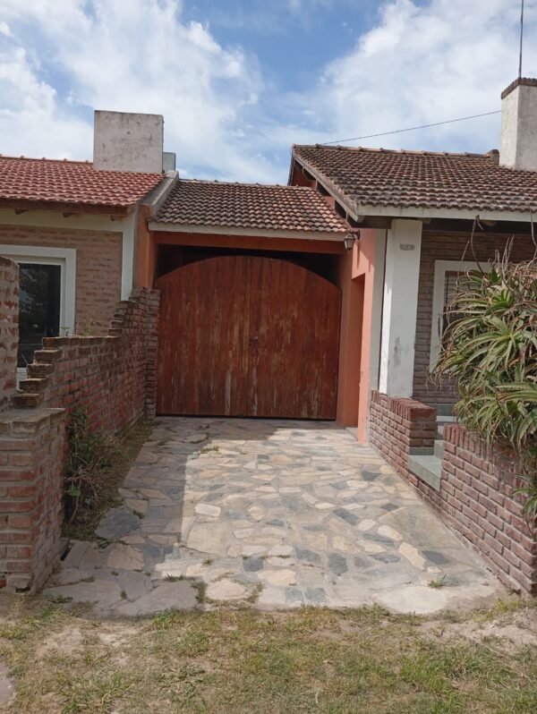 ubicada en calle 32 e/17 y 19