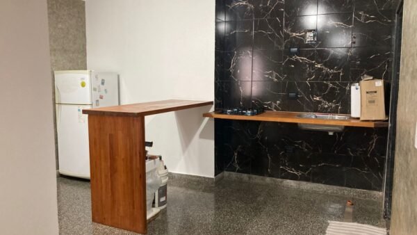 Local 11 mts y Monoambiente 38 mts