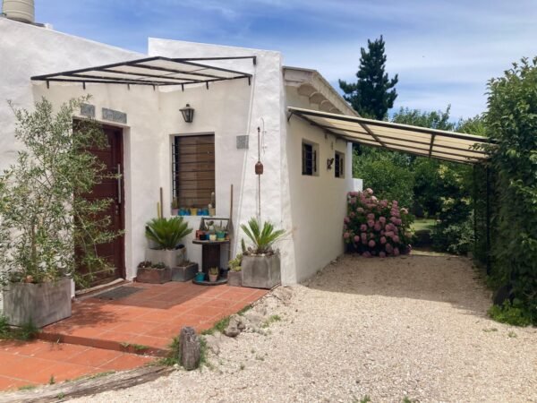Casa 80 mts Sobre terreno 15x40