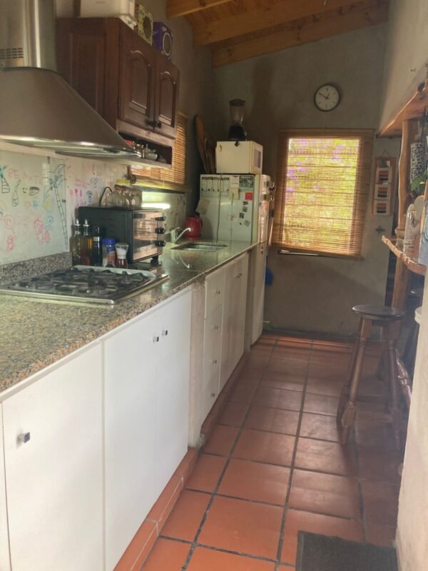 Casa 80 mts Sobre terreno 15x40